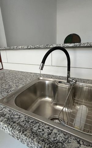 Casa para alugar com 50m², 2 quartos e sem vagaCozinha - Torneira