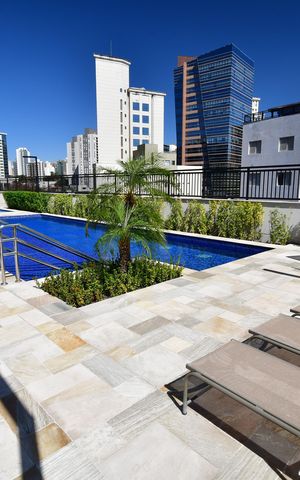 Apartamento para alugar com 105m², 3 quartos e 2 vagasÁrea comum - Piscina