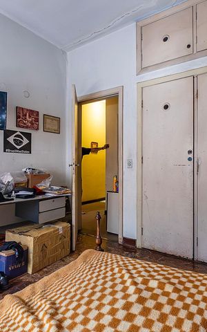 Casa à venda com 210m², 4 quartos e 8 vagas Casa à venda com 210m², 4 quartos e 8 vagasQuarto 1