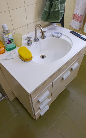 Casa à venda com 210m², 4 quartos e 8 vagas Casa à venda com 210m², 4 quartos e 8 vagasBanheiro Social 2