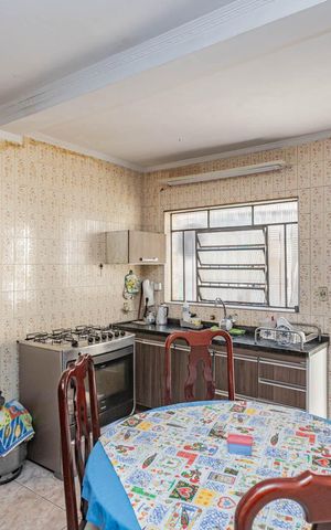 Casa à venda com 314m², 4 quartos e 3 vagasCozinha