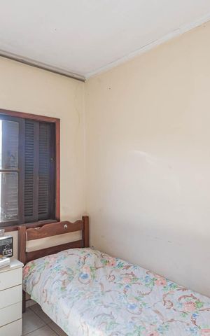 Casa à venda com 314m², 4 quartos e 3 vagasQuarto 2