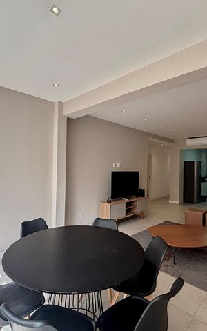 Apartamento à venda com 152m², 4 quartos e sem vaga Apartamento à venda com 152m², 4 quartos e sem vagaSala
