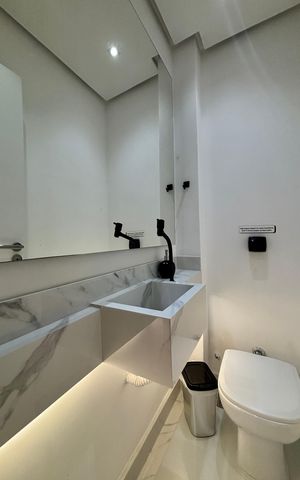 Apartamento à venda com 152m², 4 quartos e sem vaga Apartamento à venda com 152m², 4 quartos e sem vagaLavabo