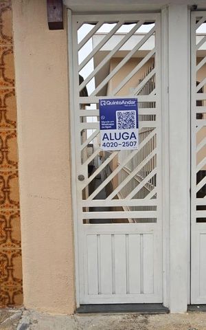 Casa para alugar com 30m², 1 quarto e sem vaga Casa para alugar com 30m², 1 quarto e sem vagaFachada