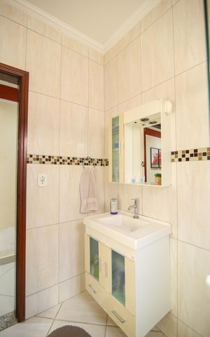 Casa para alugar com 125m², 2 quartos e 1 vaga Casa para alugar com 125m², 2 quartos e 1 vagaBanheiro