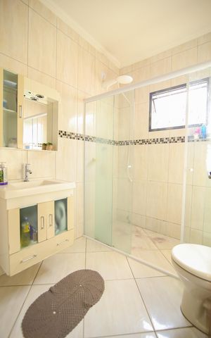 Casa para alugar com 125m², 2 quartos e 1 vaga Casa para alugar com 125m², 2 quartos e 1 vagaBanheiro