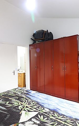 Casa à venda com 110m², 3 quartos e 2 vagasQuarto 1 suíte