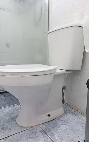 Casa à venda com 110m², 3 quartos e 2 vagasBanheiro - suíte