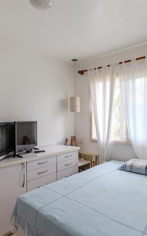 Casa de condomínio à venda com 131m², 4 quartos e 2 vagas Casa de condomínio à venda com 131m², 4 quartos e 2 vagasQuarto 1