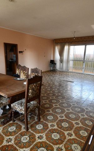 Casa à venda com 1570m², 7 quartos e 6 vagasSala 4