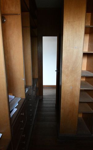 Casa à venda com 1570m², 7 quartos e 6 vagasSuíte 1