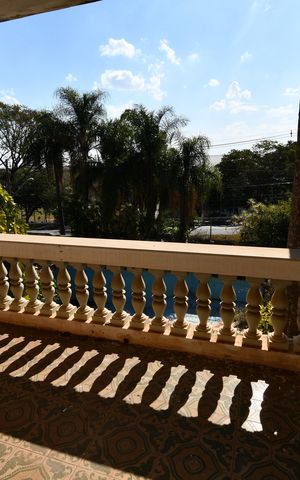 Casa à venda com 1570m², 7 quartos e 6 vagasSuíte 3 - Sacada