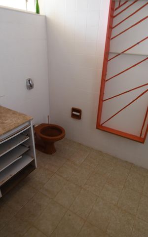 Casa à venda com 1570m², 7 quartos e 6 vagasBanheiro Suíte 4