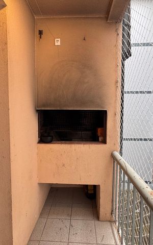 Apartamento para alugar com 60m², 2 quartos e 1 vaga Apartamento para alugar com 60m², 2 quartos e 1 vagaVaranda - Sala