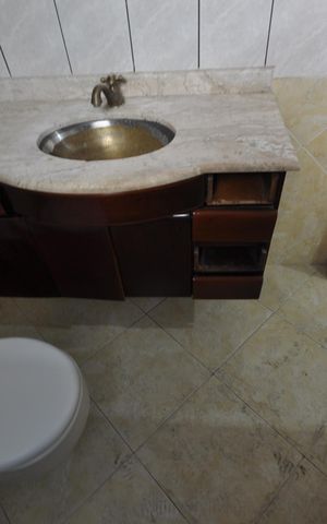 Casa à venda com 120m², 3 quartos e 1 vagaBanheiro da Suíte 1