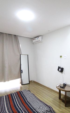 Casa de condomínio à venda com 232m², 4 quartos e 2 vagasSuíte