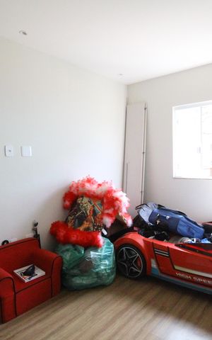 Casa de condomínio à venda com 232m², 4 quartos e 2 vagasQuarto 3