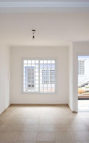 Apartamento à venda com 220m², 3 quartos e 2 vagasSala