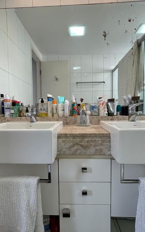 Apartamento à venda com 145m², 4 quartos e 3 vagas Apartamento à venda com 145m², 4 quartos e 3 vagasBanheiro da Suíte 3