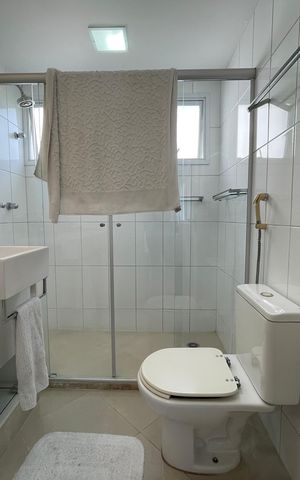 Apartamento à venda com 145m², 4 quartos e 3 vagas Apartamento à venda com 145m², 4 quartos e 3 vagasBanheiro da Suíte 3