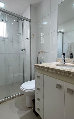 Apartamento à venda com 145m², 4 quartos e 3 vagas Apartamento à venda com 145m², 4 quartos e 3 vagasBanheiro da Suíte 2