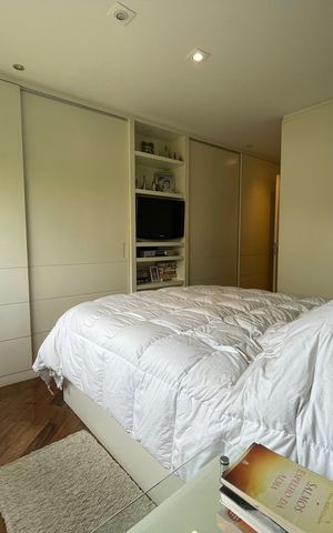 Apartamento à venda com 145m², 4 quartos e 3 vagas Apartamento à venda com 145m², 4 quartos e 3 vagasSuíte 3