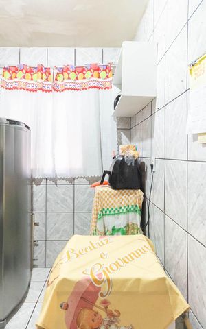 Casa à venda com 56m², 4 quartos e sem vagaCozinha (segundo andar)