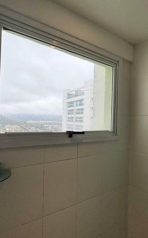 Apartamento à venda com 100m², 3 quartos e 1 vaga Apartamento à venda com 100m², 3 quartos e 1 vagaBanheiro Social
