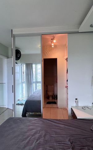 Apartamento à venda com 100m², 3 quartos e 1 vaga Apartamento à venda com 100m², 3 quartos e 1 vagaSuíte