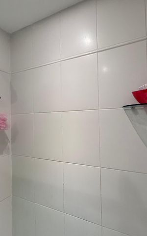 Apartamento à venda com 100m², 3 quartos e 1 vaga Apartamento à venda com 100m², 3 quartos e 1 vagaBanheiro da Suíte