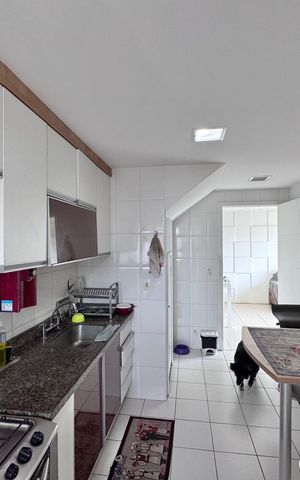 Apartamento à venda com 100m², 3 quartos e 1 vaga Apartamento à venda com 100m², 3 quartos e 1 vagaCozinha