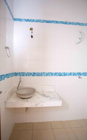 Apartamento à venda com 215m², 3 quartos e 1 vagaBanheiro da Suíte