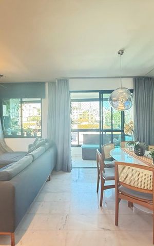 Apartamento à venda com 100m², 3 quartos e 2 vagas Apartamento à venda com 100m², 3 quartos e 2 vagasSala