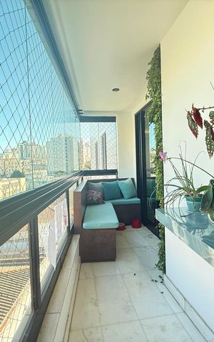 Apartamento à venda com 100m², 3 quartos e 2 vagas Apartamento à venda com 100m², 3 quartos e 2 vagasVaranda da Sala