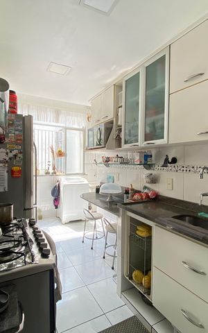 Apartamento à venda com 75m², 3 quartos e 1 vaga Apartamento à venda com 75m², 3 quartos e 1 vagaCozinha