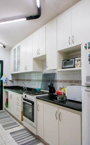 Apartamento à venda com 84m², 2 quartos e 2 vagasCozinha