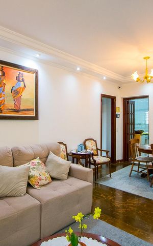 Apartamento à venda com 84m², 2 quartos e 2 vagasSala