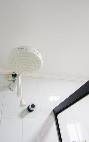 Apartamento à venda com 84m², 2 quartos e 2 vagasBanheiro social