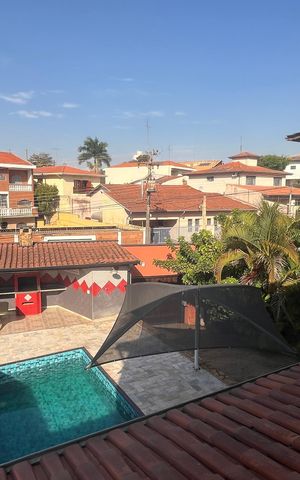 Casa à venda com 315m², 5 quartos e 4 vagas Casa à venda com 315m², 5 quartos e 4 vagasVista Suíte 1