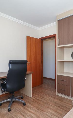 Apartamento à venda com 223m², 3 quartos e 2 vagasQuarto 2