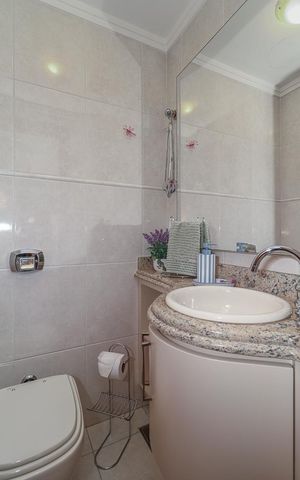 Apartamento à venda com 223m², 3 quartos e 2 vagasLavabo
