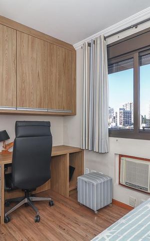 Apartamento à venda com 223m², 3 quartos e 2 vagasQuarto 1