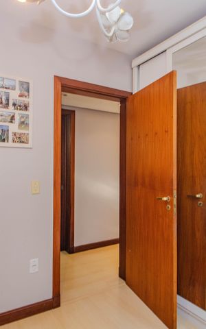Apartamento à venda com 97m², 3 quartos e 3 vagas Apartamento à venda com 97m², 3 quartos e 3 vagasQuarto 1