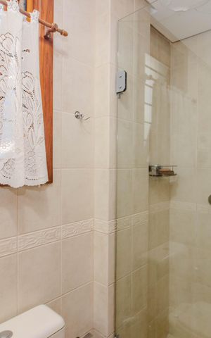 Apartamento à venda com 97m², 3 quartos e 3 vagas Apartamento à venda com 97m², 3 quartos e 3 vagasBanheiro Social