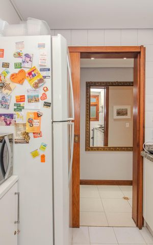 Apartamento à venda com 97m², 3 quartos e 3 vagas Apartamento à venda com 97m², 3 quartos e 3 vagasCozinha
