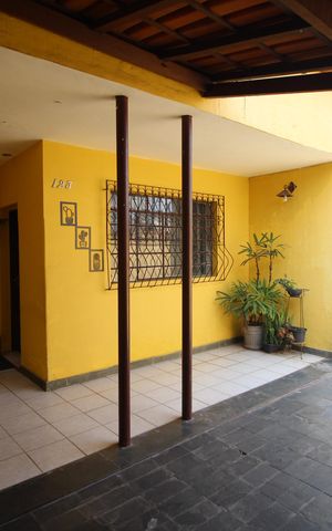 Casa à venda com 375m², 4 quartos e 2 vagasQuintal