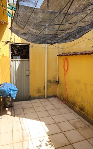 Casa à venda com 375m², 4 quartos e 2 vagasQuintal
