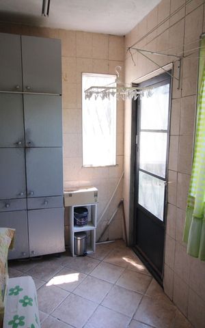 Casa à venda com 375m², 4 quartos e 2 vagasÁrea de Serviço