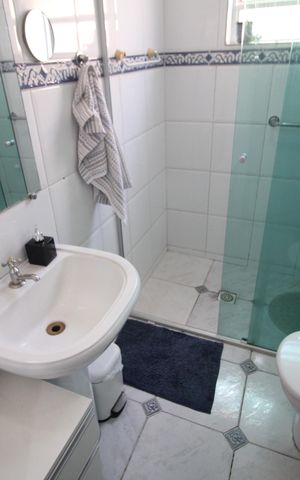 Casa à venda com 375m², 4 quartos e 2 vagasBanheiro
